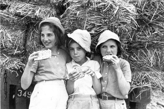 girls with matza girls with matza